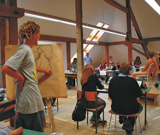 +49 9926 180 897 Email: info@bild-werk-frauenau.de www.bild-werk-frauenau.de Aktuální informace a objednávka katalogu na výše uvedené adrese!