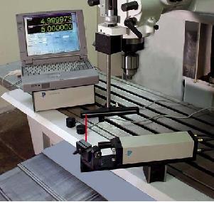 Obr.2.14 Schéma měření laserem [28] Laser / Ballbar LB-500 dokáže měřit maximální poloměr 1016 mm a důsledkem toho není tak vhodný pro měření velkých strojů.
