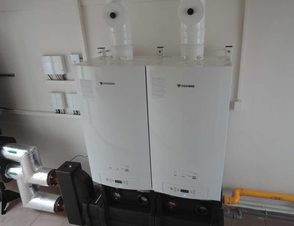 Budovy mají platné provedené revize elektrických a plynových zařízení. Během hodnoceného školního roku byly uspokojeny některé žádosti školy a byly provedeny velké opravy a investice.