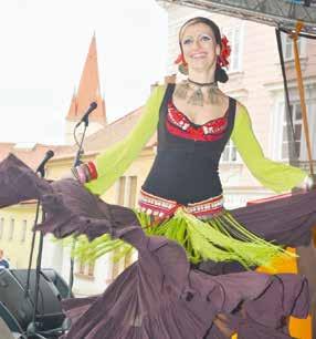 00 Pohádka RYTÍŘSKÉ POVÍDÁNÍ O PRINCI BAJAJOVI 11.00 Folklórní soubor ROZMARÝNEK 12.00 STŘEDISKO VOLNÉHO ČASU ZNOJMO NA KÁŘE 19.00 ŠVIHADLO 21.00 BORIS CARLOFF 10.00 HONORATA rytířský turnaj 11.