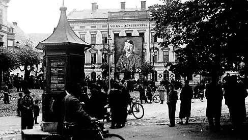 Česká republika 14. prosince 2018 25 Hitler.