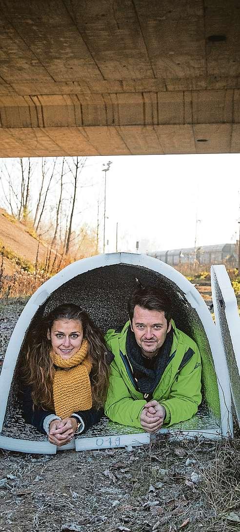 26 14. prosince 2018 Česká republika Bezdomovci dostanou iglú pro mrazivénoci.májeochránit Vbuňce zhliníkové fólie apolyetylenové pěny už začal na severní Moravě přespávat první člověk bez domova.