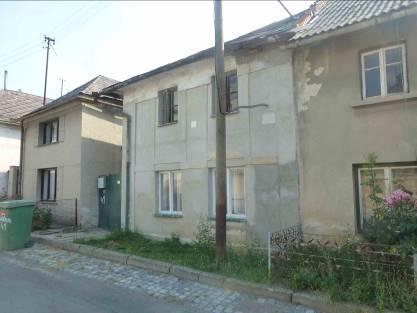 ZNALECKÝ ÚSTAV STAVEXIS s.r.o. Stavebně expertizní, znalecká a poradenská kancelář Z N A L E C K Ý číslo: 6799-234 / 18 P O S U D E K Výtisk č.