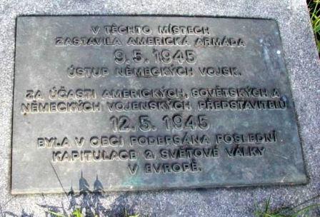 Po nočních bojích u Milína už ale houfně opouštěli kolony a prchali přes Mirovice na západ.