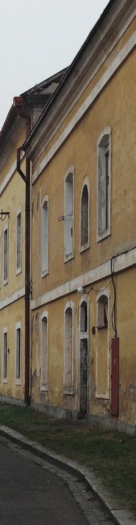 Josefov Opevněné město vystavěné v letech 1780-1790 na obranu rakousko-uherských držav před vyzrálejší pruskou armádou nebylo nikdy dobyto, ani se o něj nebojovalo.