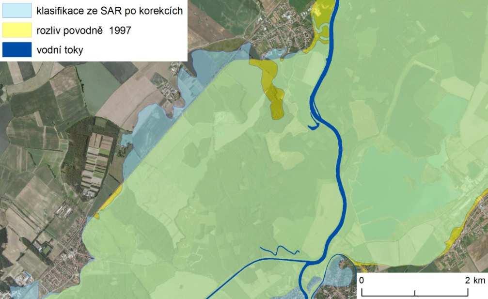 8.1.4 Shrnutí Po porovnání všech výsledků lze dojít k závěru, že výsledek zkoumané metody se blíží maximální hranici zátopového území, i když byl snímek pořízen v řádu hodin až dní po maximálních