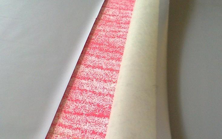 fóliový povlak vždy shora plnoplošně chránit proti mechanickému poškození ochrannou textilií ze syntetických vláken o plošné hmotnosti nejméně 300 g.m -2.