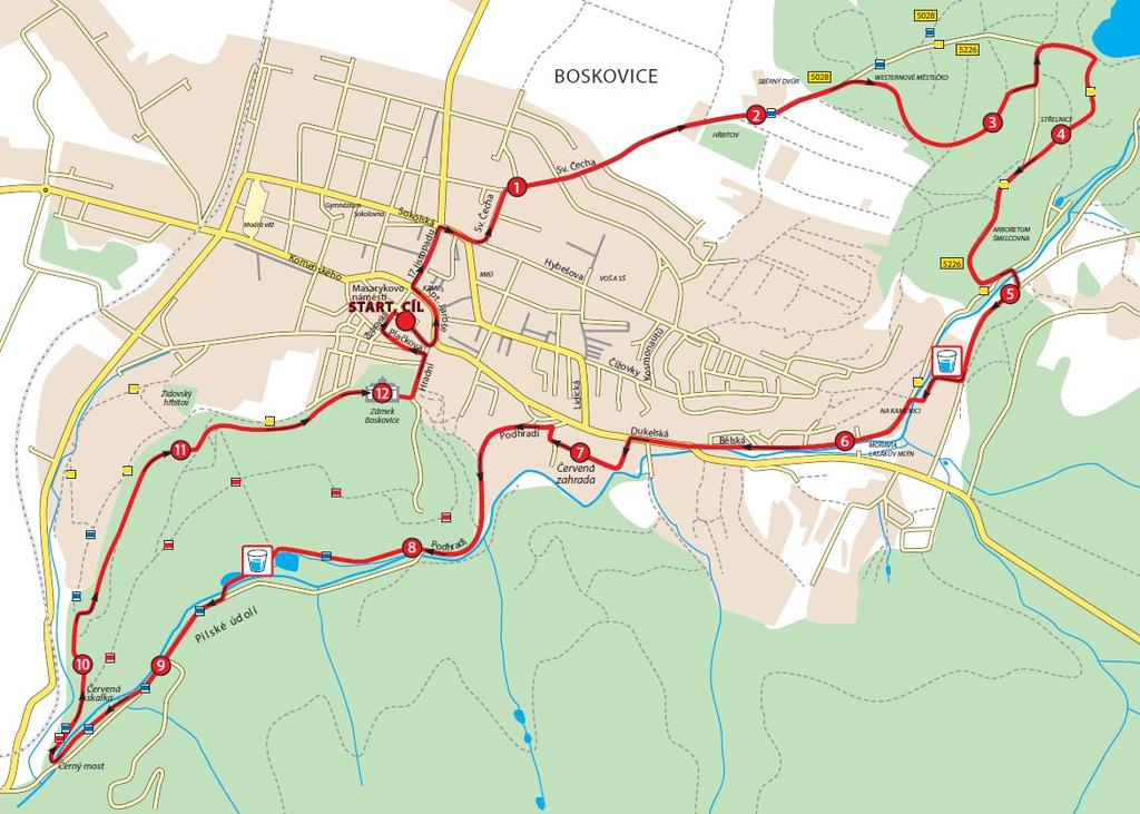 Popis tratě Trať vede centrem města k Westernovému městečku, kolem Arboreta Šmelcovna, dále Pilským údolím a zpět ulicemi města na Masarykovo náměstí. Povrch tvoří silnice/zpevněný terén.