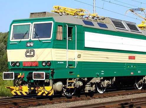 sřední polomě válcové čási je s = 300 mm Nádoba je vyobena z konsukční oceli o mezi kluzu Re = 350 MPa Nádoba má bý navžená s bezpečnosí kk = 5 vůči mezi kluzu Lokomoiva 63