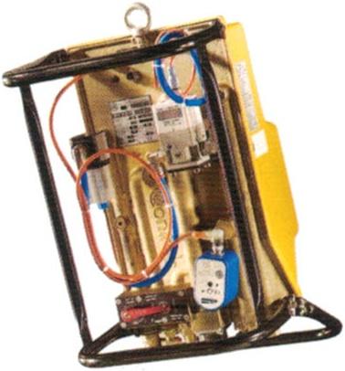 Svařovací kleště typu C nebo X, každý typ může byt osazen transformátorem pro frekvence 50/60HZ nebo