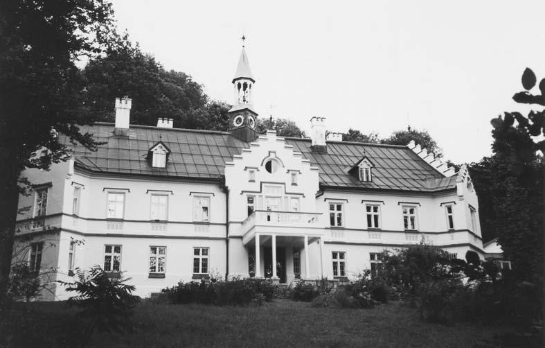 V Německu za zaměstnáním Zámek Buchenau (foto Frank Vragel) vá válka a Liebisch musel domů ke střeleckému pluku č. 9 v Litoměřicích, s nímž odešel do pole.