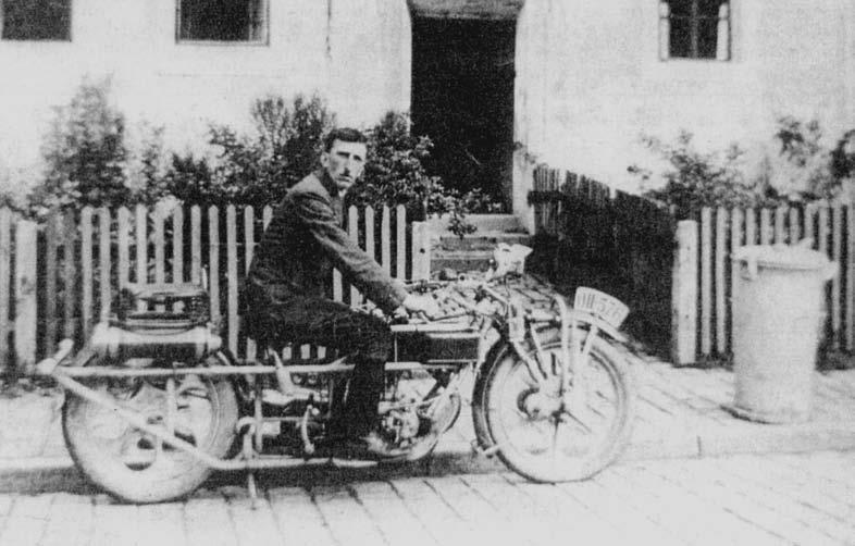 motor OHV o objemu 598 cm3