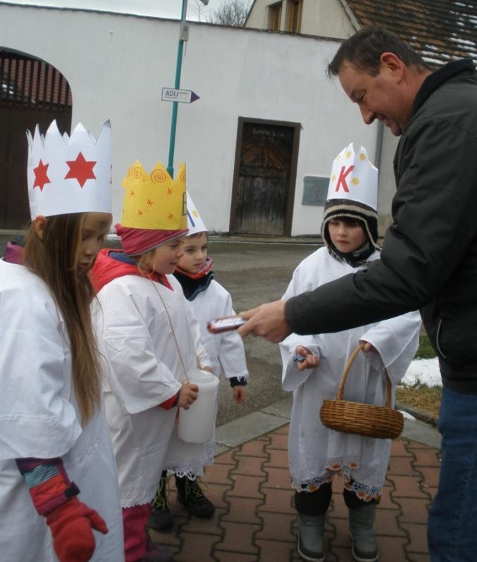 Tříkrálová sbírka proběhla v Malenicích, Lčovicích, Kovaníně, Setěchovicích, Bolíkovicích, Zálezlech Straňovicích, Černěticích, a Nišovicích a výsledná částka byla 40 890,- Kč.