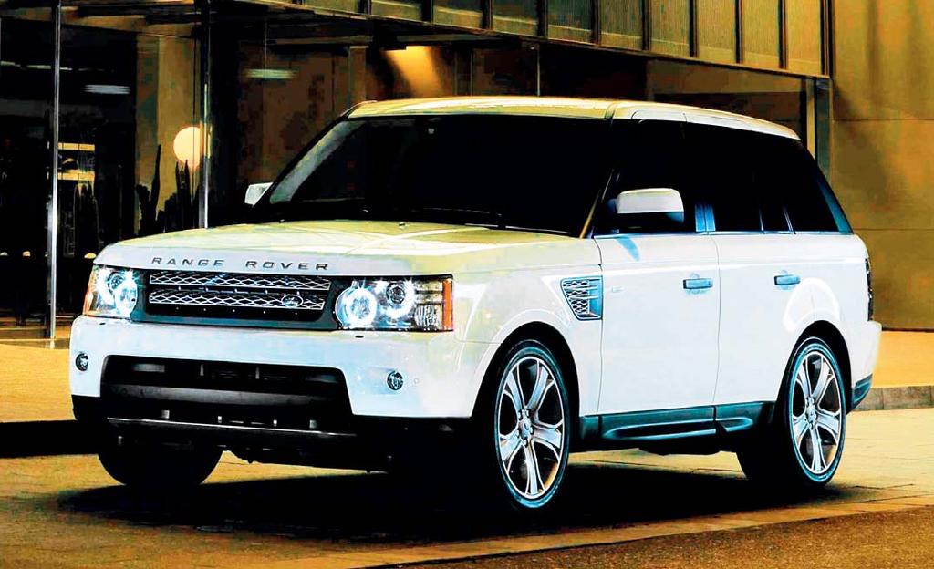 auta RANGE ROVER SPORT Rychlý mamut Vlastnosti obřího SUV jsou skvěle vyvážené SPECIFIKACE MOTOR přeplňovaný vznětový šestiválec OBJEM 2993 ccm MAXIMÁLNÍ VÝKON180 kw PŘEVODOVKA šestistupňová