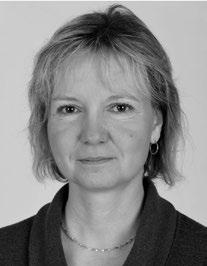 10 Nástroje posilování vztahů se zákazníky na B2B trhu Ing. Martina Jelínková, Ph.D. (*1974) Absolventka Fakulty chemicko-technologické Univerzity Pardubice (1998).
