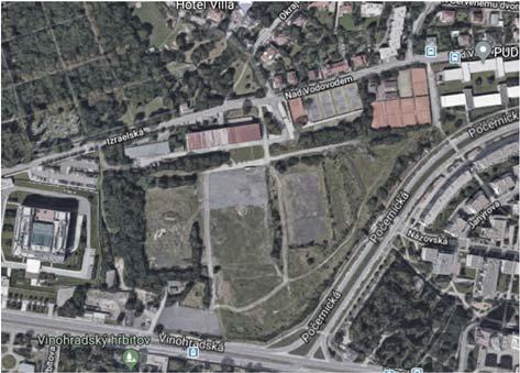 Plocha slouží v současnosti jako veřejný prostor a i nadále by s ní mělo být takto nakládáno.