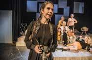 Čt 9 30 h Na miskách vah Dopolední představení pro veřejnost 13. Pá 19h Teror 14. So 17h Shirley Valentine 16. Po 19h V+W Revue 17. Út 10h V+W Revue Pro školy 19h I MAMMA 18.