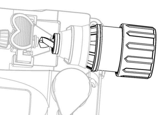 Rotate the drill make sure the claw position is the minmum width of the drill. Fig.