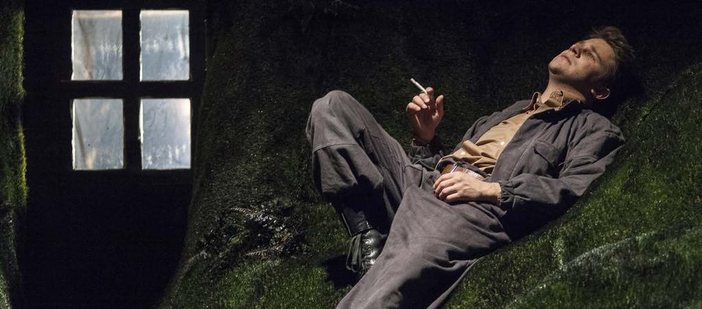 V jednom rozhovoru jsi řekl, že jsi přesvědčen o tom, že divadlo má sílu měnit lidi. Jak podle Tebe Velký sešit promlouvá k současnému čtenáři a divákovi a v čem by ho podle Tebe mohl změnit?