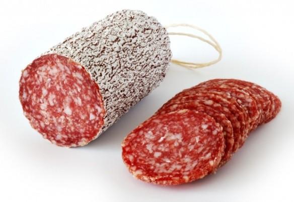 Patří sem čajovky, čajový salám, métský salám, ze zahraničních německé roztíratelné salámy (Teeewurst, Mettwurst, Streichwurst aj.). [18] Obrázek č. 3: Métský salám [21