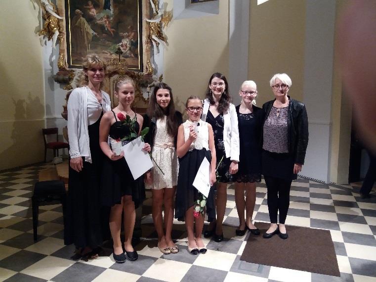 Lektoři klavíru byli z řad profesorů Konzervatoře Kroměříž MgA. Martina Schulmeisterová-Merunková, MgA. Ondřej Hubáček, Mgr. Helena Zahradníčková a MgA.