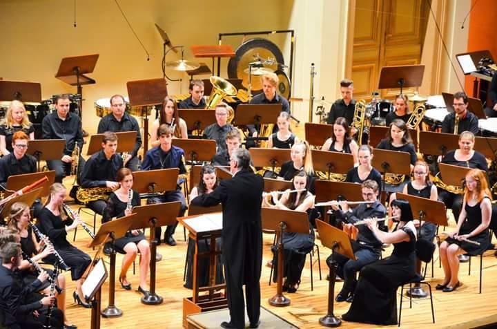 Na koncertě, kde vystoupil společně s IPFW Symphonic Wind
