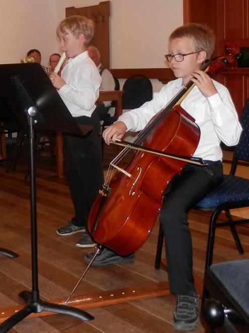 tradicí se stal koncert rodin v sále