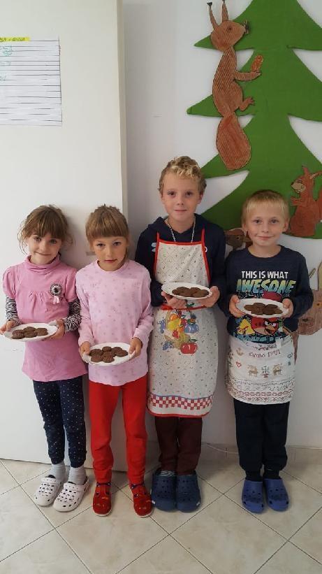 Eliška, Morkusová Leontýna a Henzlová Anna se umístili na 37. místě.