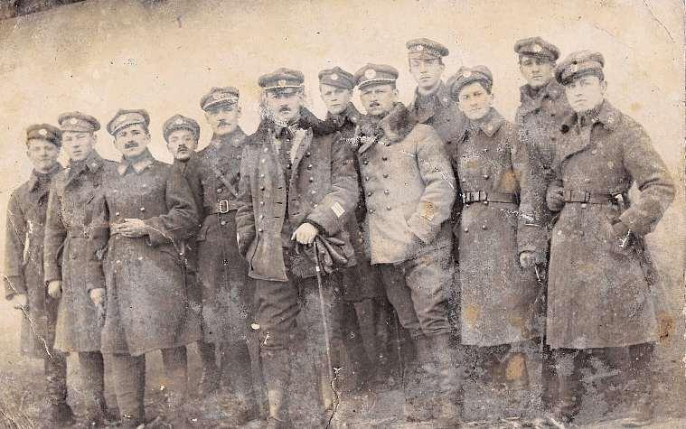 Založit nový stát nebylonic jednoduchého, potvrzuje bývalý kronikář Jaroslav Petr z Ludmírova na Prostějovsku, který vychází především z vyprávění svého otce, vojáka první světové války.