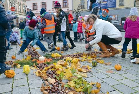 Dříve narození mají o symposium, které se v Přerově koná u příležitosti Dne seniorů už pošesté, obrovský zájem.