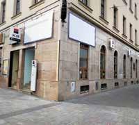 B U S I N E S S & I N V E S T I C E NÁKUPNÍ A ZÁBAVNÍ CENTRUM VELKÝ ŠPALÍČEK Velký Špalíček nabízí 12 360 m 2 obchodních a kancelářských ploch,