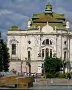 40 osob OSTATNÍ Možnost uspořádání komentované prohlídky výstav muzea (výběr ze 6-8 výstav) V sousední budově Clarion Congress Hotelu **** (150 m) nebo v Hotelu Vladimír *** (200 m) Muzeum města Ústí