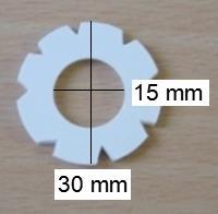 36). Vnější průměr krouţků byl 3 cm, vnitřní 1,5 cm. Krouţky se vkládaly se na horní stranu kůţe mezi donorovou a receptorovou část difúzní komůrky.