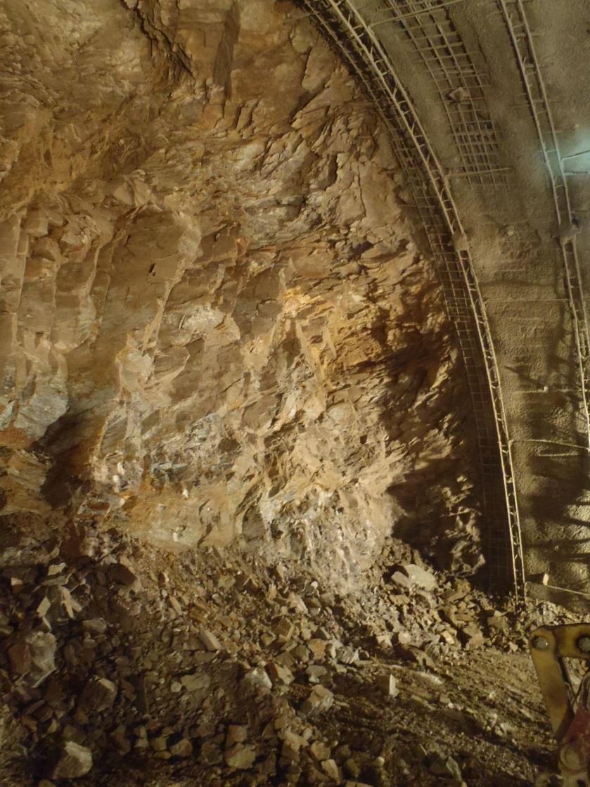 ZASTIŽENÉ INŽENÝRSKOGEOLOGICKÉ POMĚRY