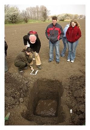 Organizace přednášek, cvičení, zkouška přednášky: 1 6. pedologie 7 12.