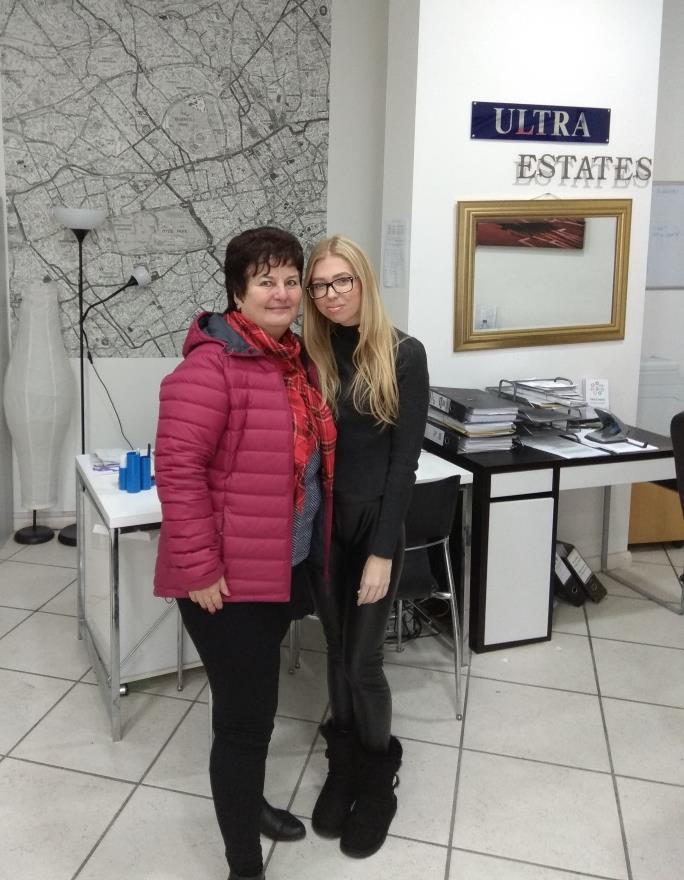 Martina Lojdová s Davidem Fojtíkem ve firmě CCLS English School a s Evou Gottwaldovou ve firmě Ultra Estates SJW.
