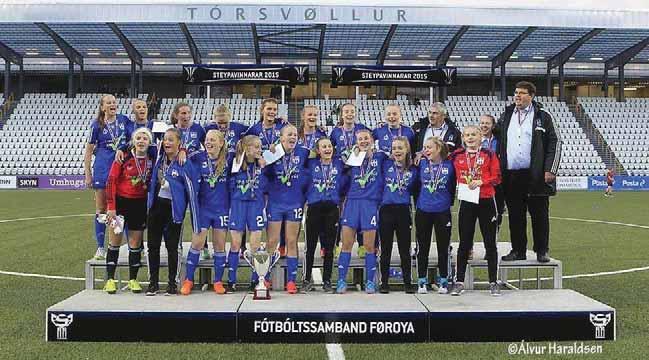 Mótasteypið Gentur U17 Innleiðandi umfar 21-03-2015 1 HB - B71 2-0 21-03-2015 2 07 Vestur - B68/NSÍ 4-5* 21-03-2015 3 MB - ÍF/Víkingur 2ud Fjórðingsfinalur 09-05-2015 4 Royn - ÍF/Víkingur 1-6