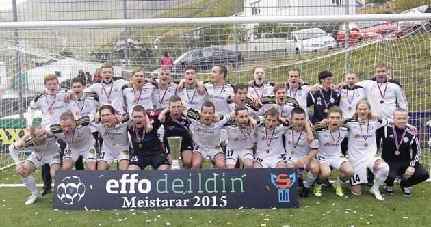 EFFO-deildin, Føroyameistarar 2015: B36 Tórshavn Mynd: Álvur Haraldsen Føroyameistarar 2015 í EFFO-deildini: B36 Standandi f.v.: Hannes Agnarsson, Pætur Petersen, Hørður Askham, Odmar Færø, Andrias H.