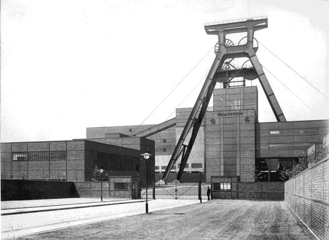 problémem v době Evropské ekonomické krize v roce 1970. Restrukturalizace menších lokalit uvnitř městské struktury se stala důležitou po roce 1980.