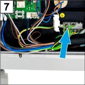 Dodatečná doporučení: Elektrický přívod osaďte vypínačem chybového proudu citlivým na všechny proudy třídy B s vybavovacím proudem 30 ma (DIN VDE 0664), protože