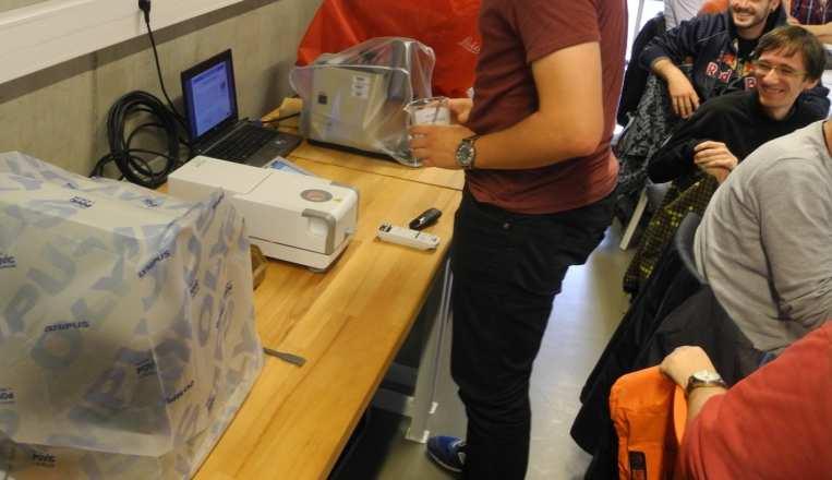 2 Propojení výzkumných aktivit s výukou studentů 09-10/2016 Příprava laboratorních úloh: Vliv vlhkosti na výsledné pevnostní
