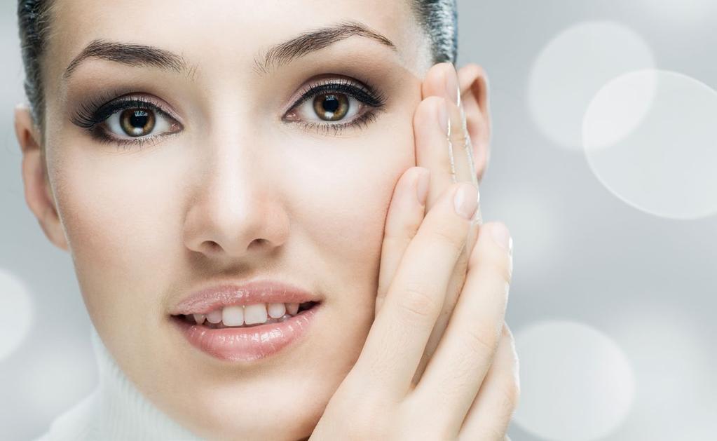 Oxynergy Paris Group 21 FACE CREAM Krém na obličej Speciální lehká textura krému pro suchou a atonickou pokožku. Krém obsahuje aktivní složky pro hydrataci, výživu a změkčení pleti.
