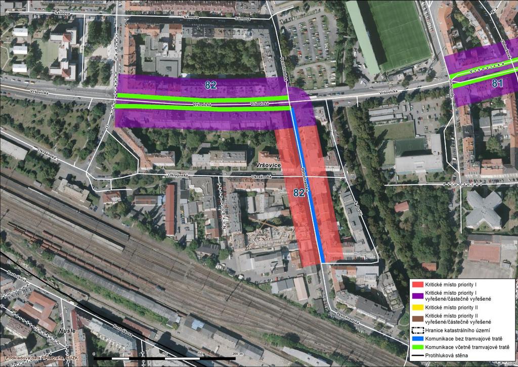 82 Vršovice Petrohradská, Vršovická V ulicích Vršovická a Petrohradská bylo lokalizováno kritické místo v úseku mezi křižovatkami s komunikacemi U Vršovického nádraží, Petrohradská a K Botiči.