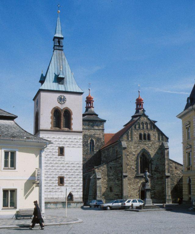 základních stavebních jednotek, dimenzí ulic a náměstí - prostory historických měst byly dimenzovány