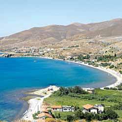 89 Dnes již velmi dobře známý rodinný hotel s nádherným výhledem na moře je postavený v kopci v oblasti Agios Ioannis a zároveň nedaleko od pláže.