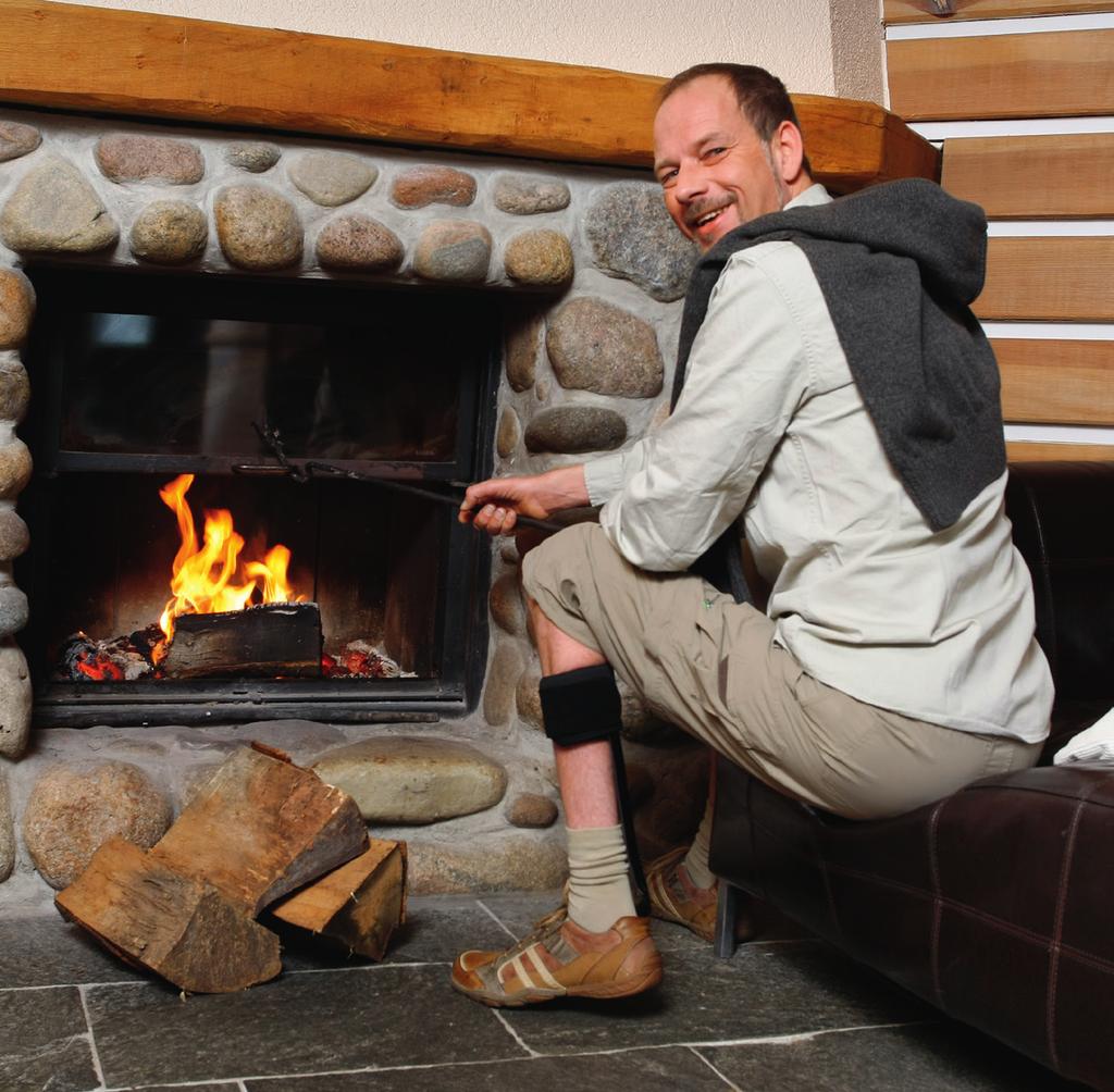 Ortéza zvedá chodidlo a také stabilizuje hlezenní kloub. Návrat energie podporuje pohyb chodidla na začátku švihové fáze a snižuje kompenzační pohyby, jako např.