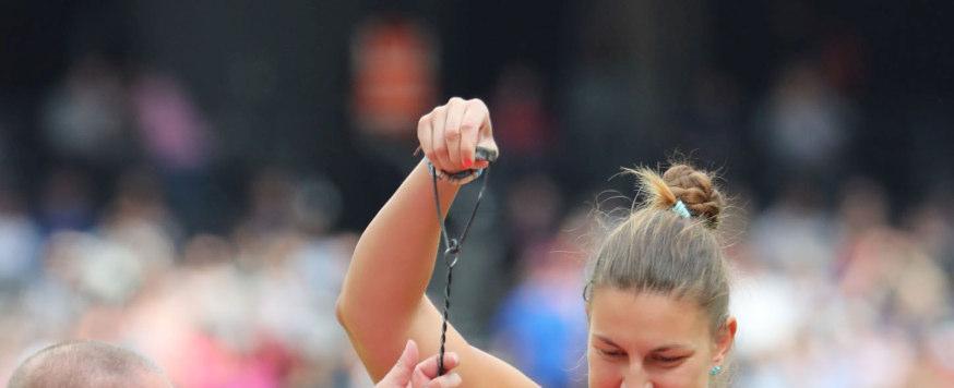 Milí přátelé kolínské atletiky, vzhledem k narůstajícímu rozsahu činnosti naší T. J. a oddílu je můj úkol zhodnotit 117.