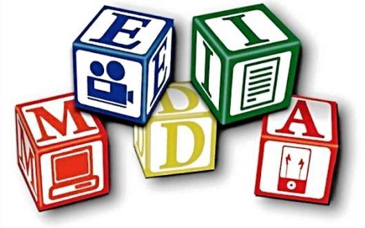 Na internetu si lze přečíst, že mediální gramotnost je schopnost vyhledávat, analyzovat, objektivně hodnotit a dál předávat informace a sdělení z médií.
