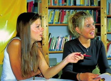 certifikát, uvedený program a pojištění proti úpadku CK. Počet lekcí týdně Délka 1 lekce Délka kurzu v týdnech Počet studentů ve Jaz.