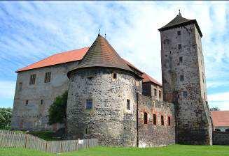 12. červenec 2012 - Exkurze na území partnera MAS Pošumaví Čtvrtek 12.7.2012 byl pro koordinátory projektu Prácheňsko všemi smysly i pro další účastníky zájezdu dnem poznání.
